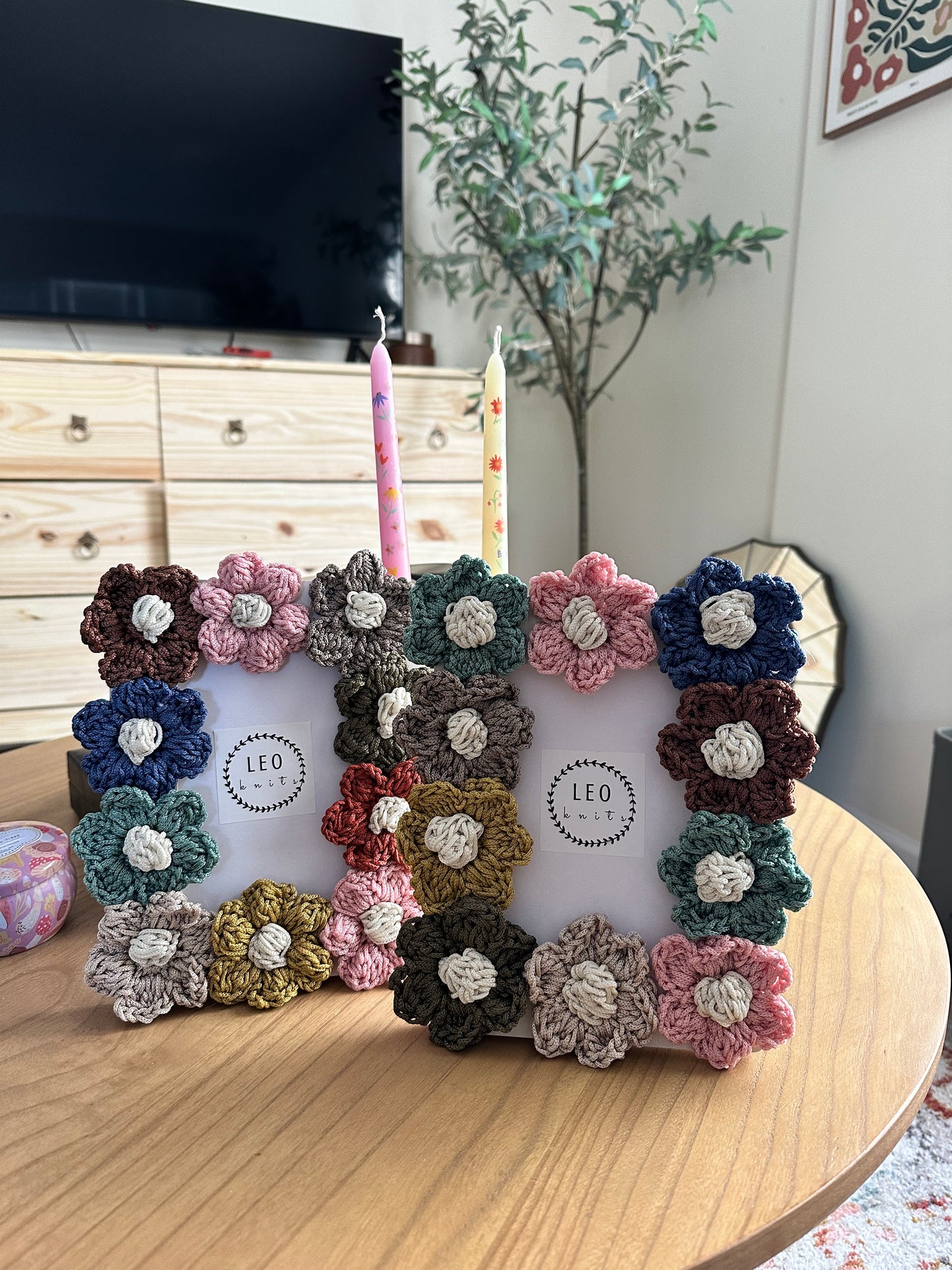 Crochet Flower Frame