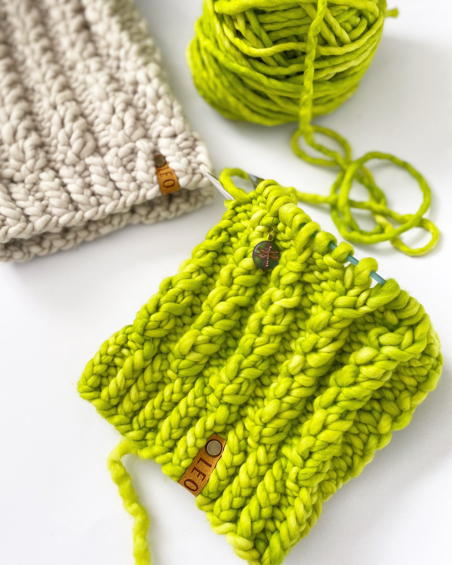 Twist And Slouch Beanie Pattern with Bonus Fold Up Brim Twist And Slouch Pattern